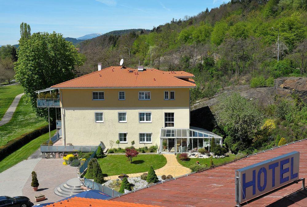 Hotel Plattenwirt Klagenfurt am Woerthersee Bagian luar foto